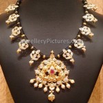 Traditional Gold Black Dori necklace