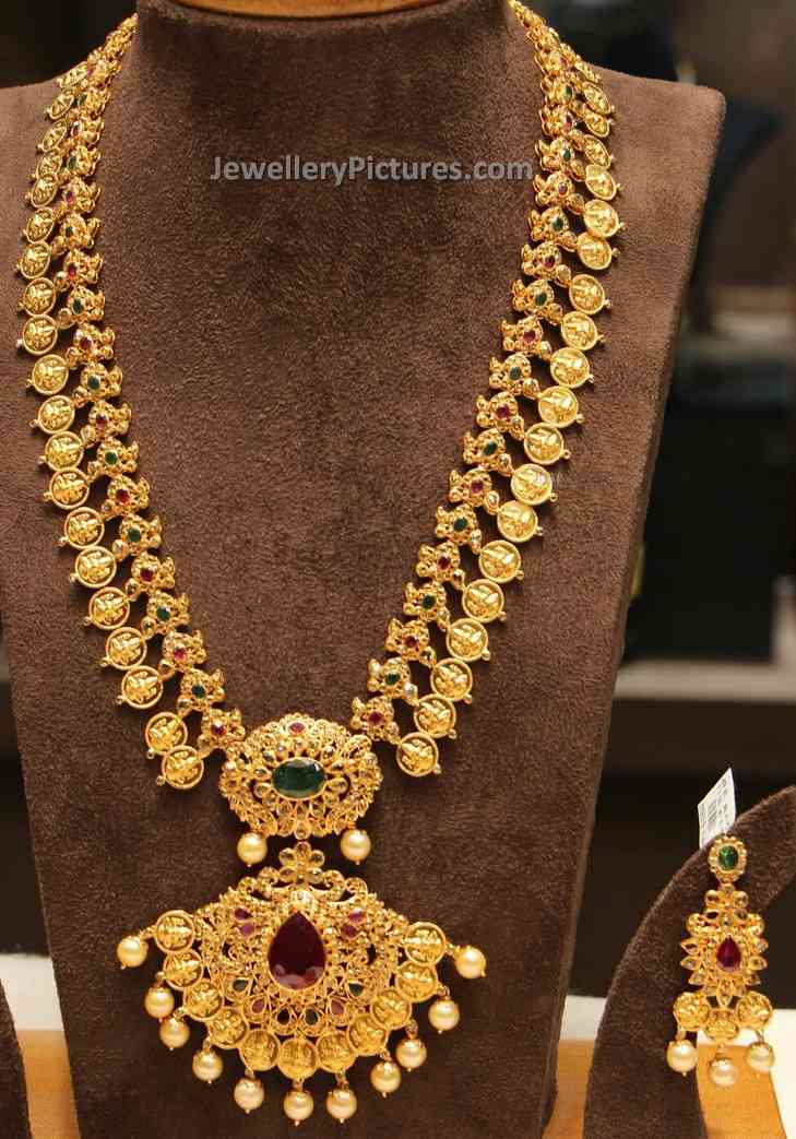 kasulaperu latest designs with kasu pendant and earrings Jewellery Designs