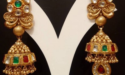 antique Kundan jhumka