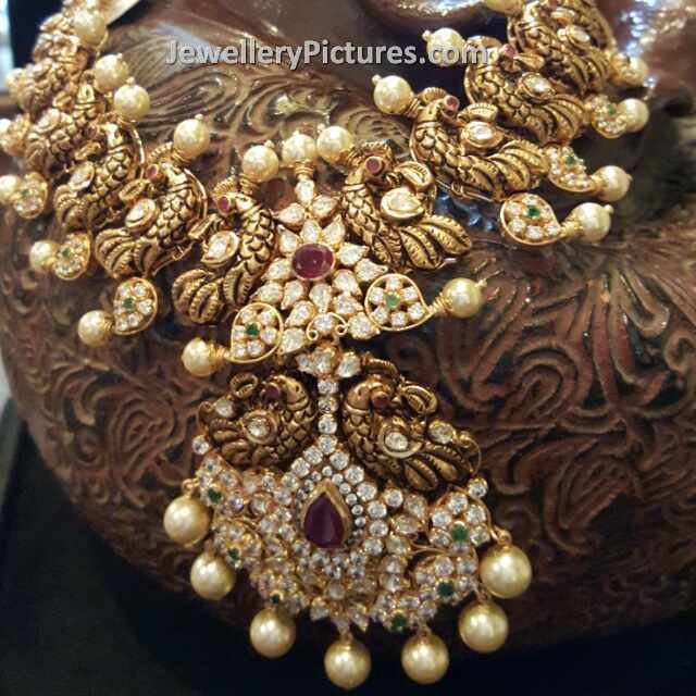 antique gold necklace designs from dhanlaxmi