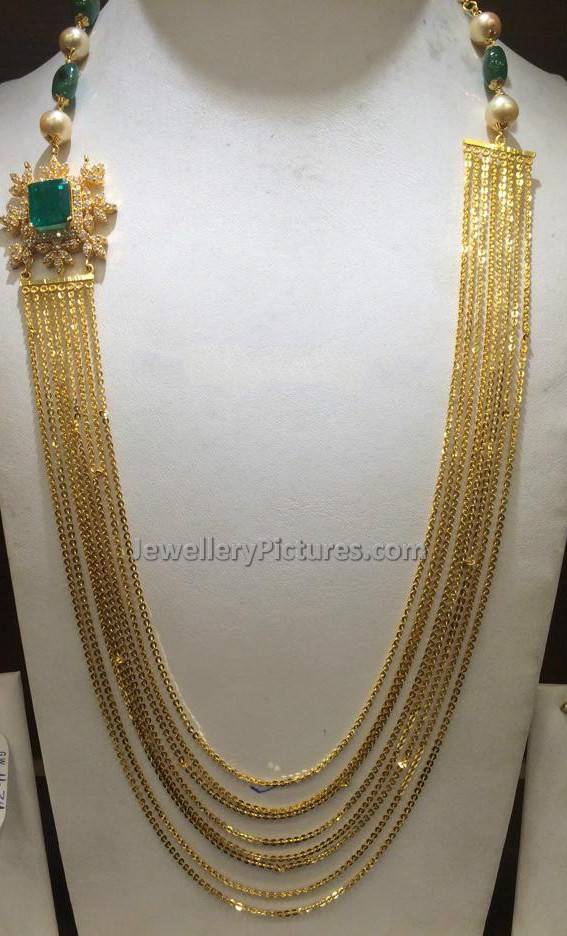 chandraharam designs with emerald side pendant