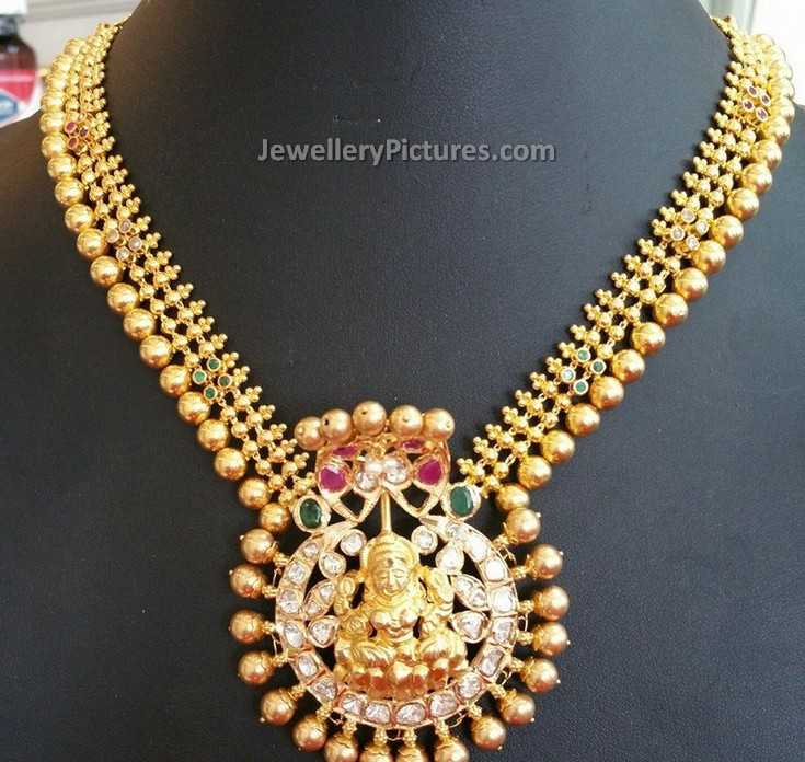 lakshmi devi gold necklace set designs