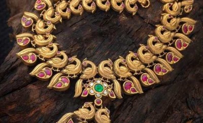 peacock latest gold necklace designs catalogue