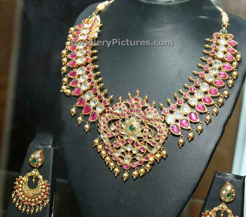 gold antique indian jewellery designs
