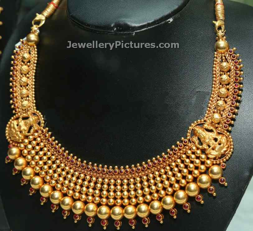 gold traditional jewellery designs of necklace