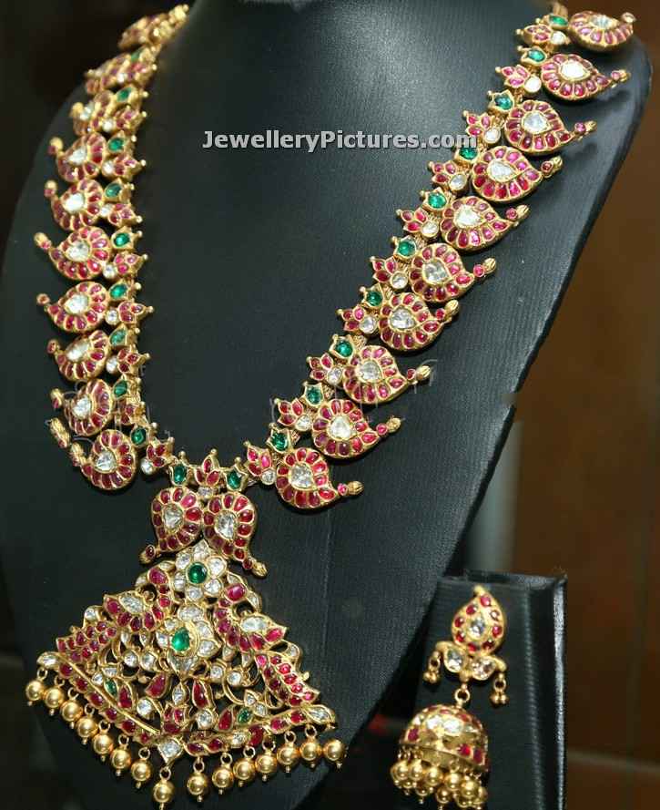 ruby mango haram design with gold