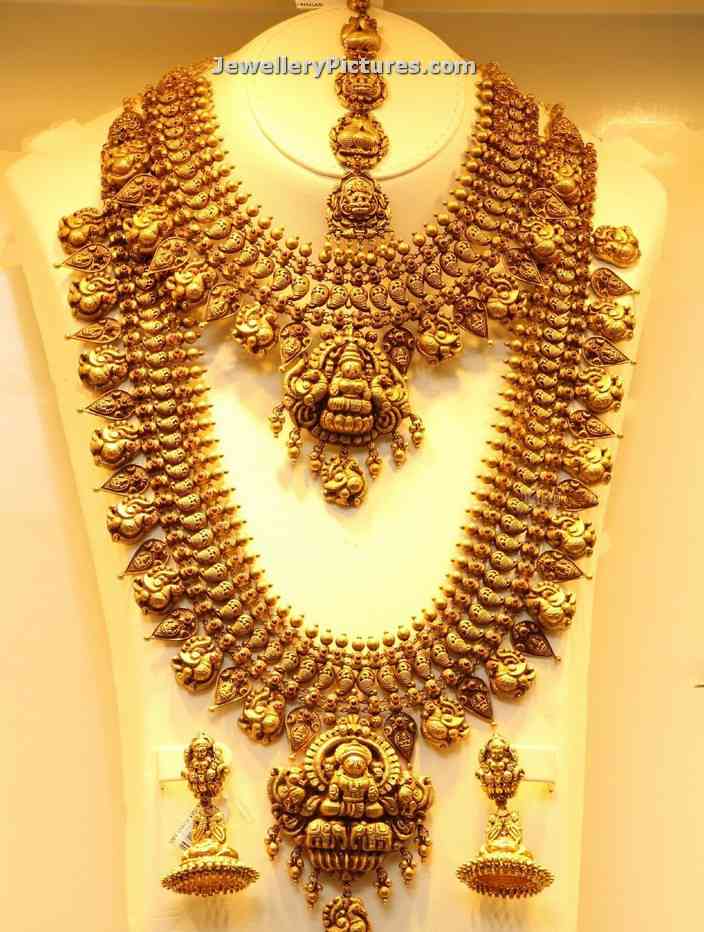 temple collection jewellery joyalukkas lakshmi necklace and long chain