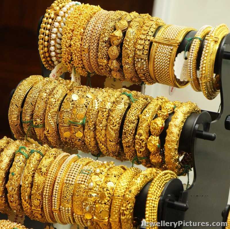 gold bangle latest designs