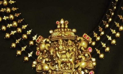 black dori gold necklace design with nakshi work