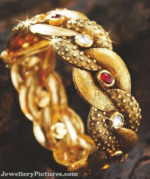 antique gold kada