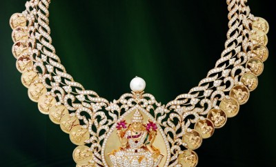 diamond lakshmi kasumala set