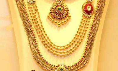 gold haram designs in joyalukkas
