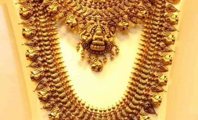 temple collection jewellery joyalukkas lakshmi necklace and long chain